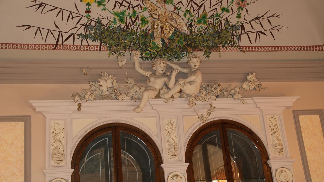 Hotel Gresi 3*